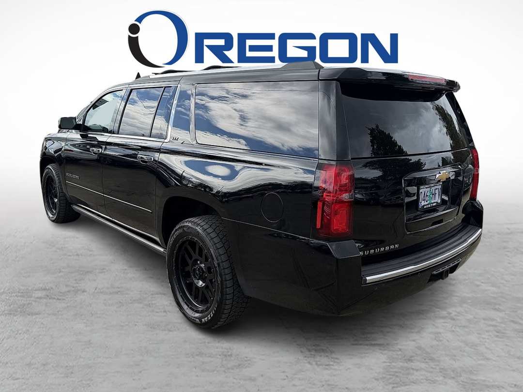 2015 Chevrolet Suburban LTZ - Image 3