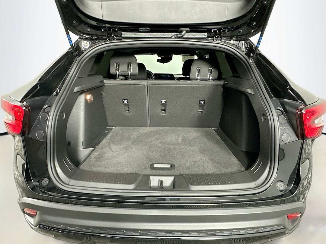 2025 Chevrolet Trax 1RS - Image 27