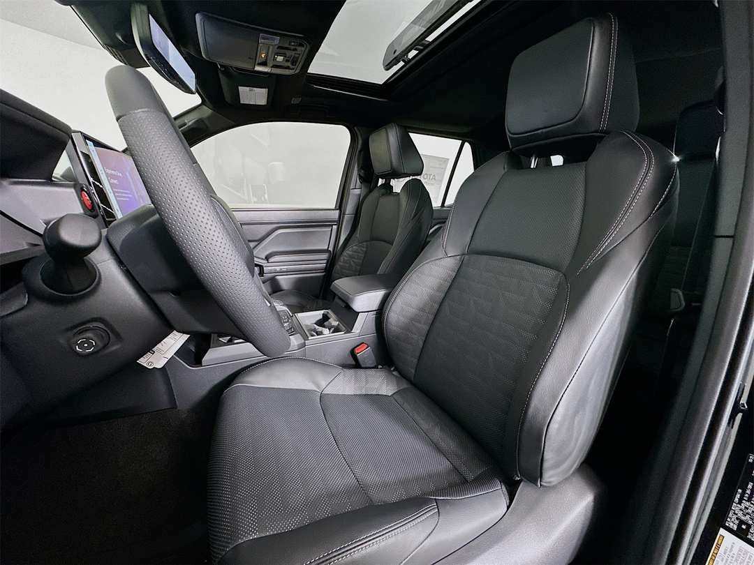 2025 Toyota 4Runner I-Force Max TRD Off Road Premium - Image 22