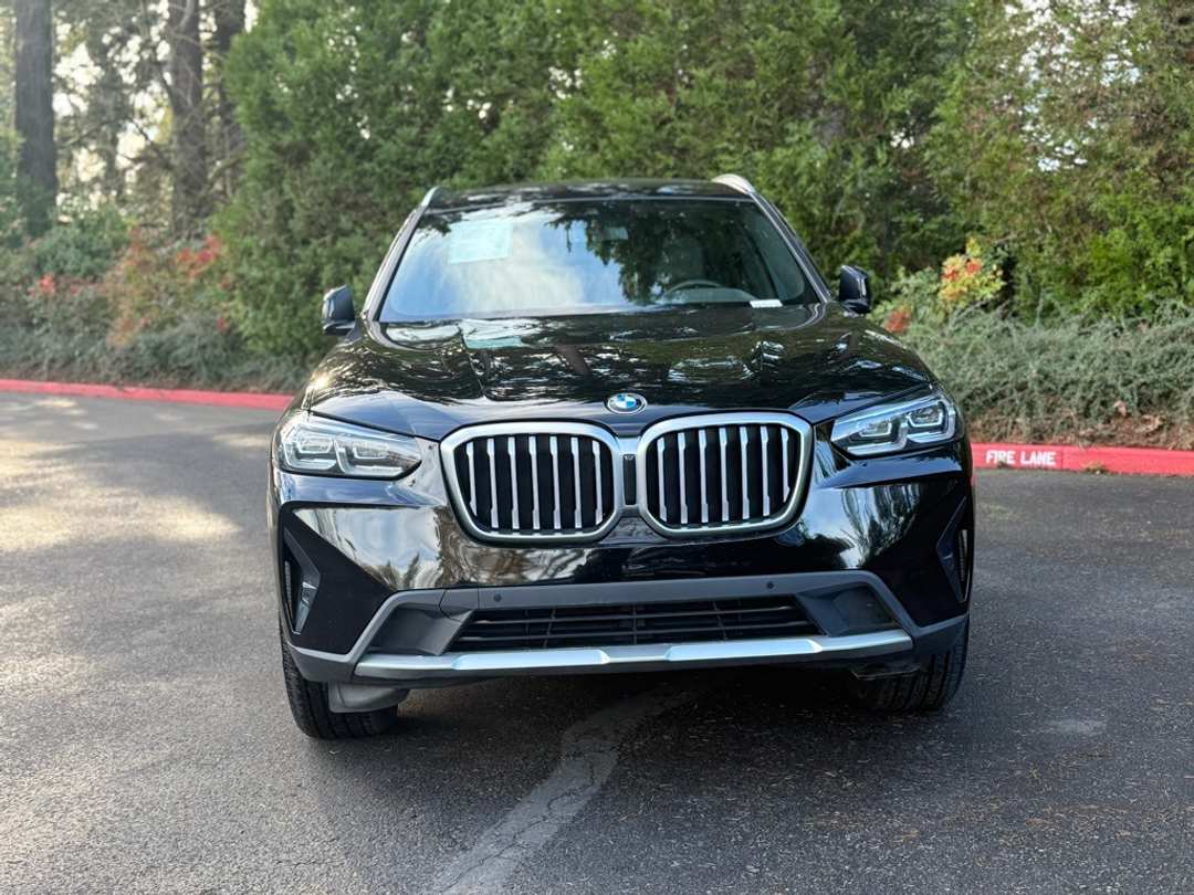 2023 BMW X3 xDrive30i - Image 2