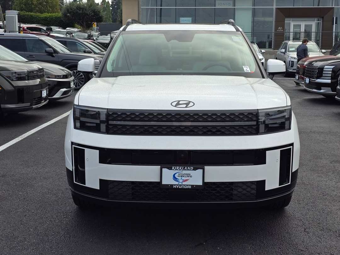 2026 Hyundai Santa Fe Calligraphy - Image 2