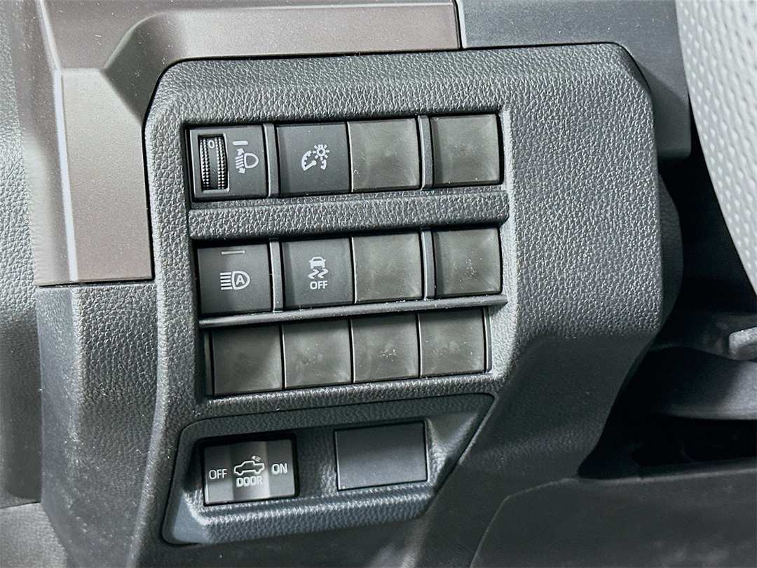 2026 Toyota Tacoma TRD Sport - Image 10