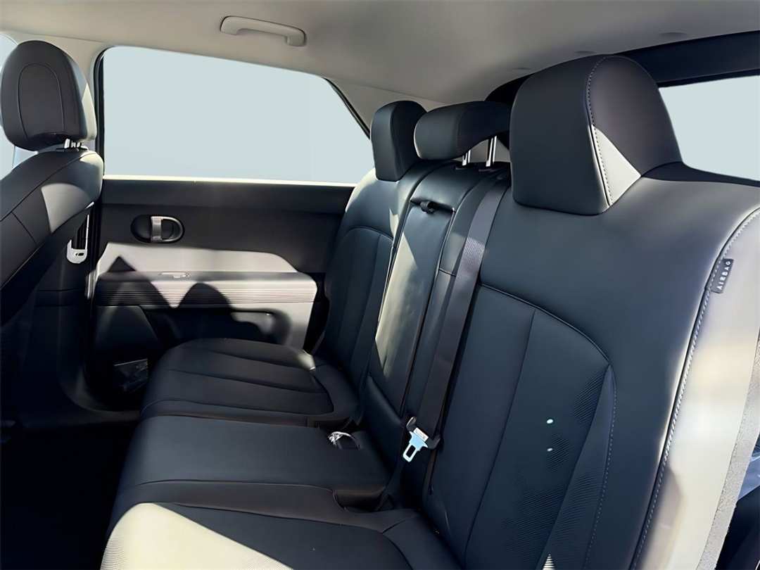 2026 Hyundai Ioniq 5 SEL - Image 29