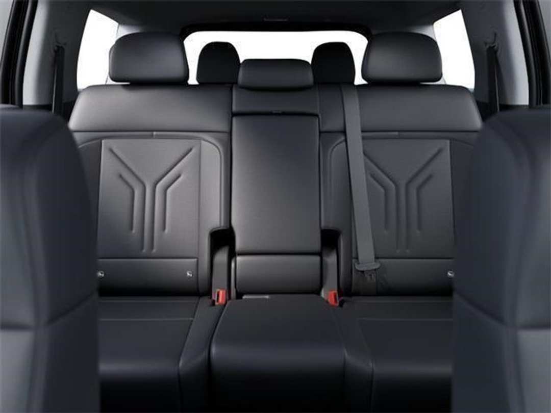 2026 Hyundai Santa Fe XRT - Image 14