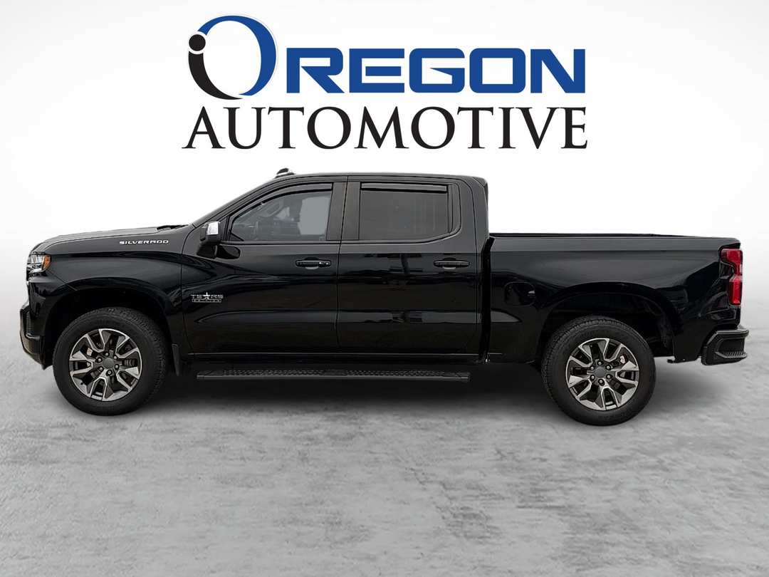 2021 Chevrolet Silverado 1500 Crew LT 5 3/4 FT - Image 2