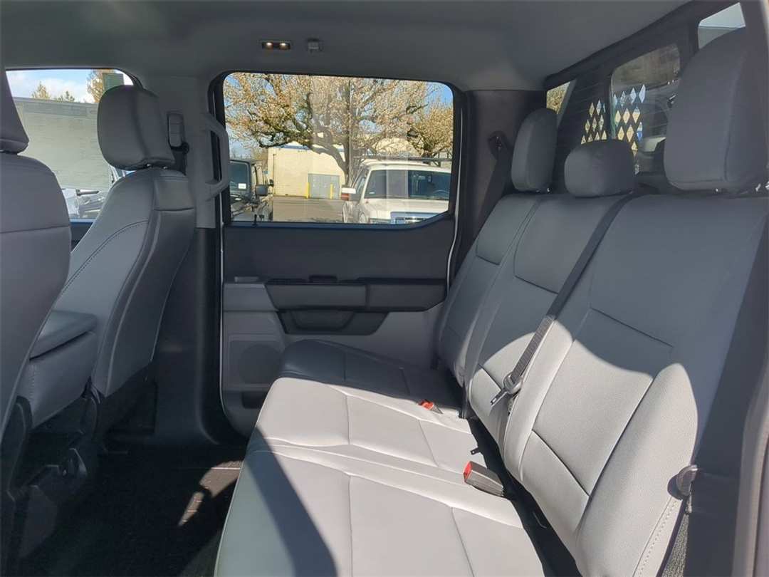 2024 Ford F-450Sd XL - Image 20