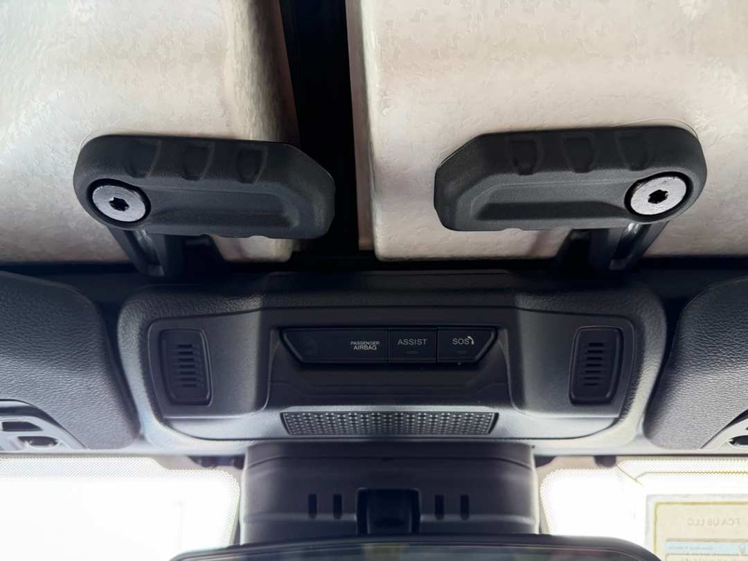 2026 Jeep Wrangler Rubicon - Image 28