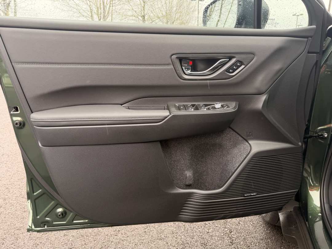 2026 Subaru Outback Touring XT - Image 12