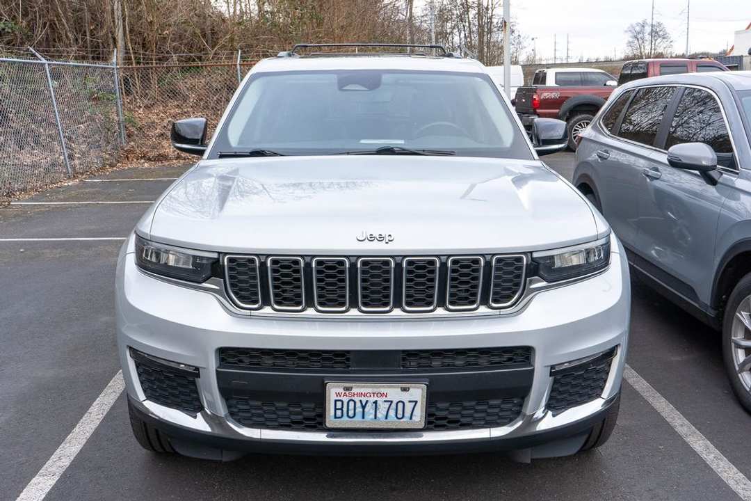 2021 Jeep Grand Cherokee L Limited - Image 2