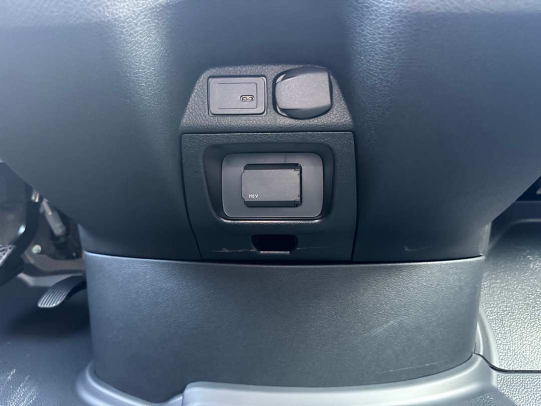 2025 Mercedes-Benz Sprinter 2500 Cargo 144 WB - Image 36