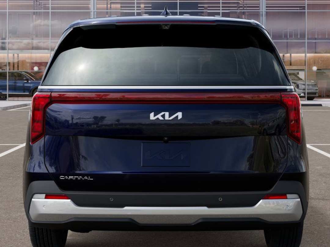 2026 Kia Carnival EX - Image 13