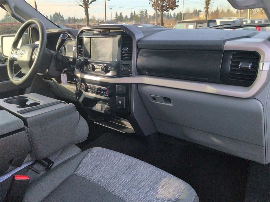 2023 Ford F-150 XL - Image 30