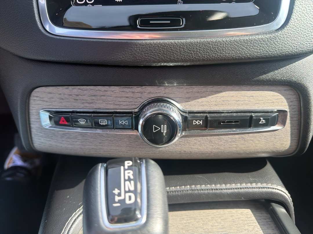 2022 Volvo Xc90 T6 Inscription - Image 37