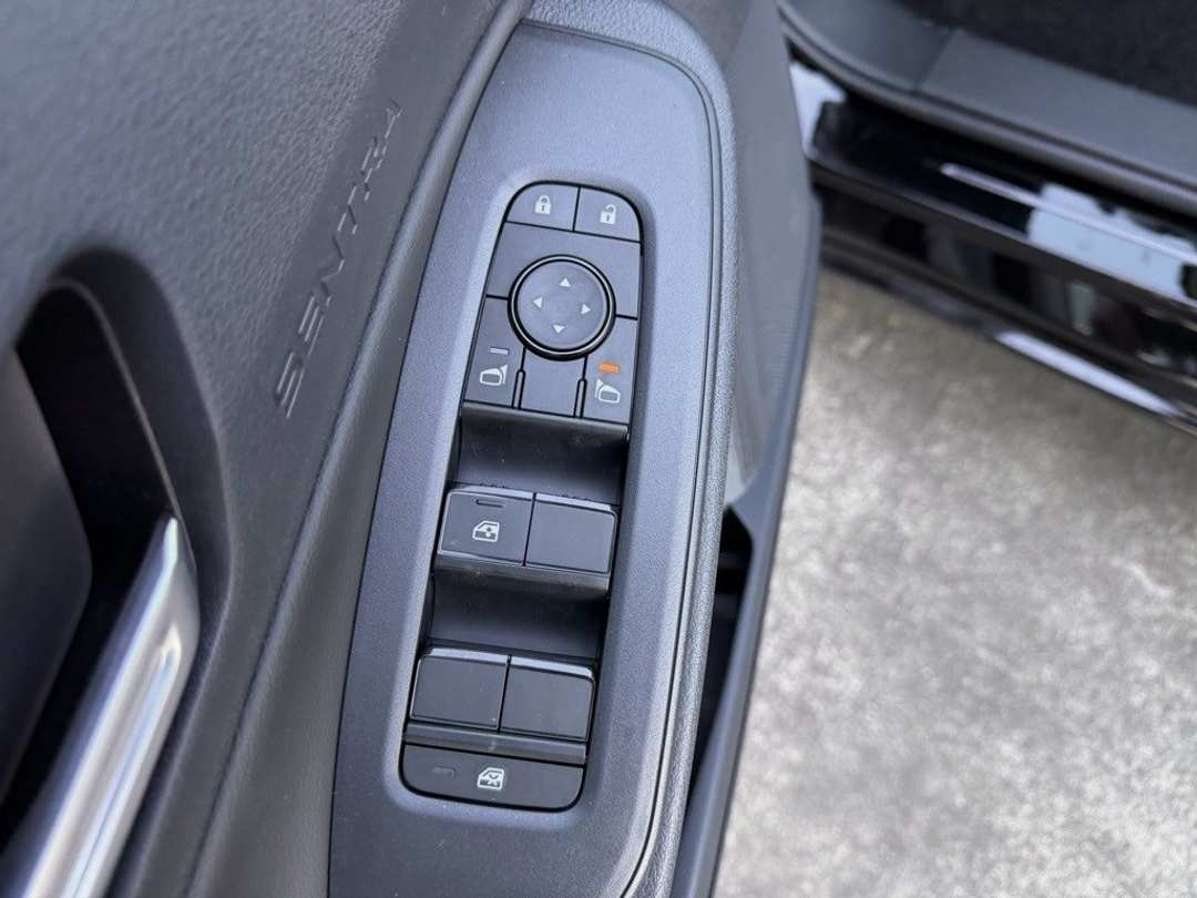 2026 Nissan Sentra SV - Image 12