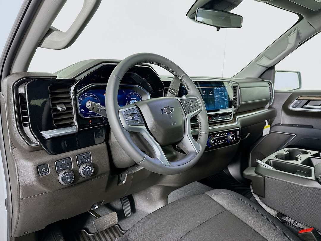 2025 Chevrolet Silverado 1500 RST - Image 10