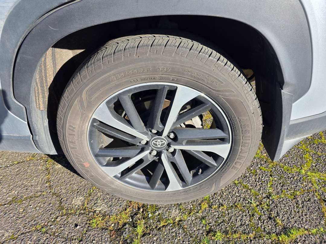 2024 Toyota Corolla Cross - Image 9