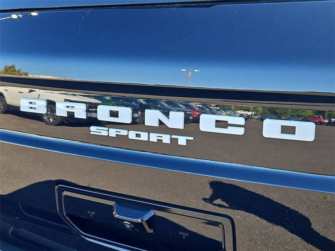 2025 Ford Bronco Sport Heritage - Image 29