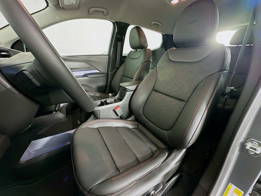 2027 Chevrolet Bolt Ev - Image 21