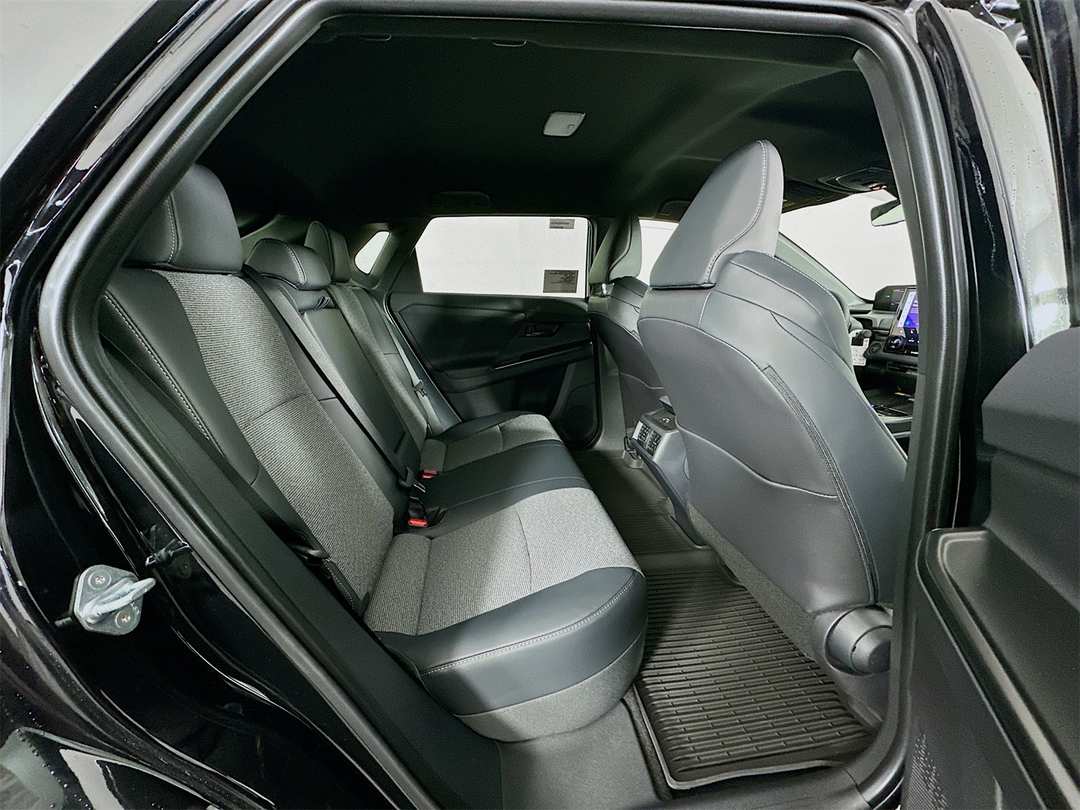 2026 Toyota Bz XLE Plus - Image 27