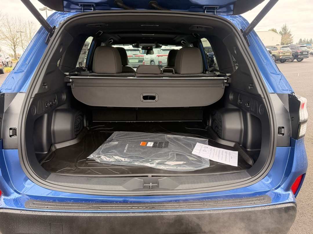 2026 Subaru Forester Premium - Image 19