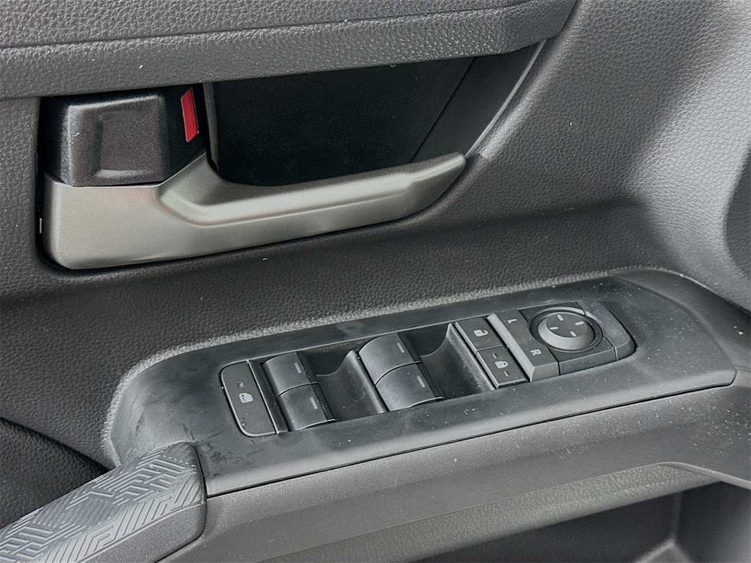 2026 Toyota Tacoma TRD Sport - Image 18