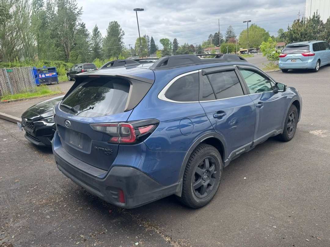 2021 Subaru Outback Onyx Edition XT - Image 3