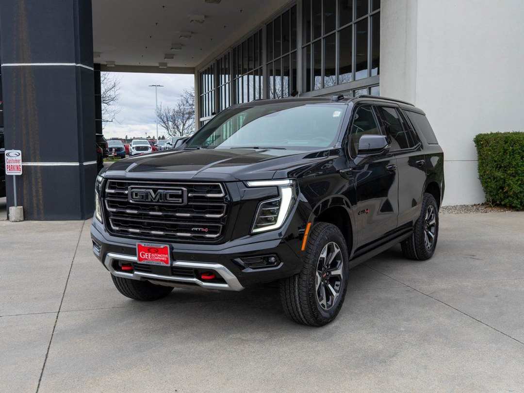 2026 GMC Yukon AT4 Ultimate - Image 3