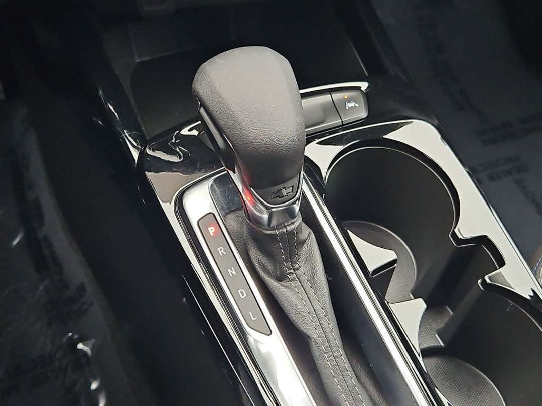 2025 Chevrolet Trax LT - Image 20