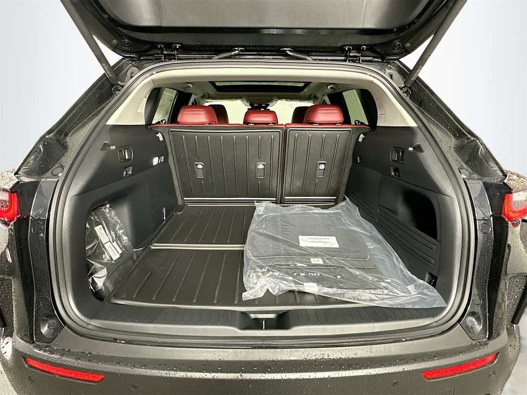 2026 MAZDA Cx-50 Premium - Image 28