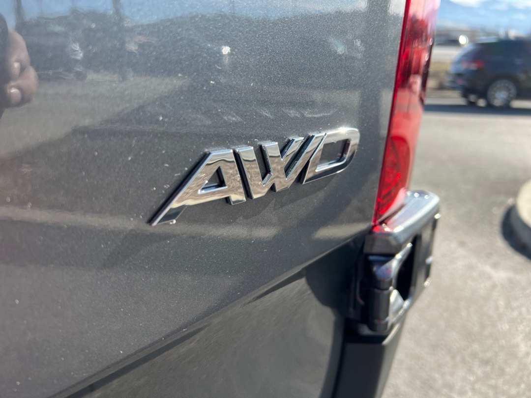 2025 Mercedes-Benz Sprinter 2500 Cargo 144 WB - Image 15