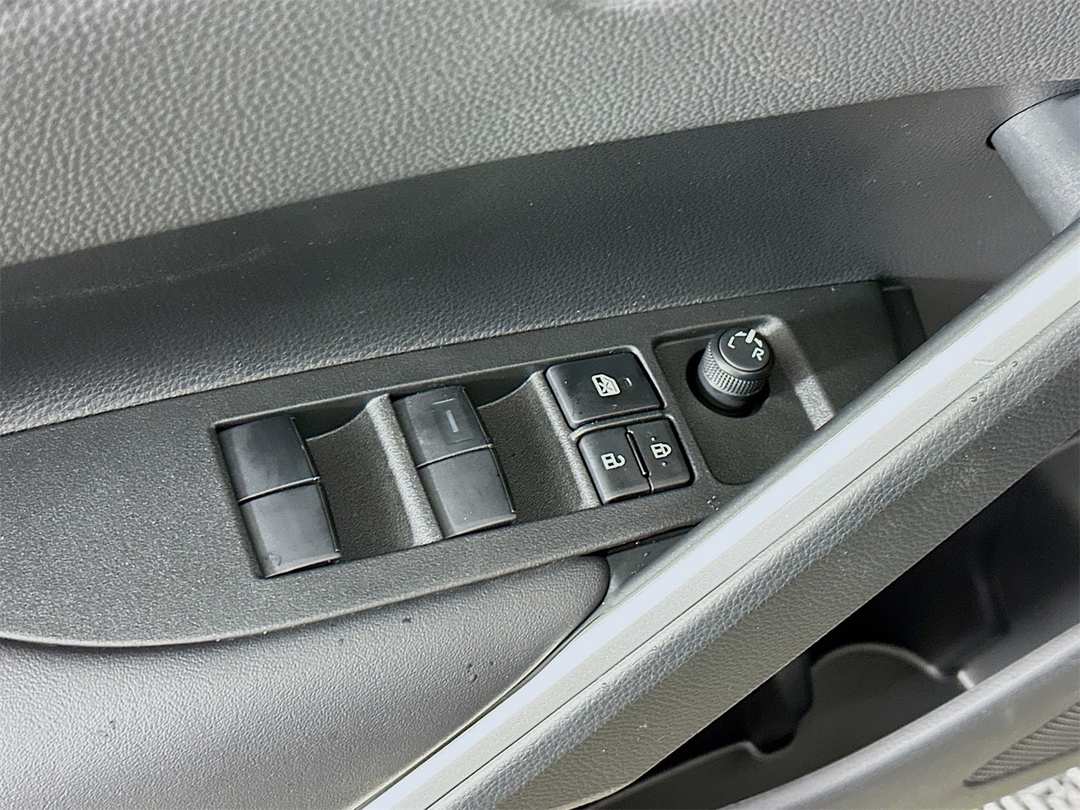 2026 Toyota Corolla Cross XLE - Image 18