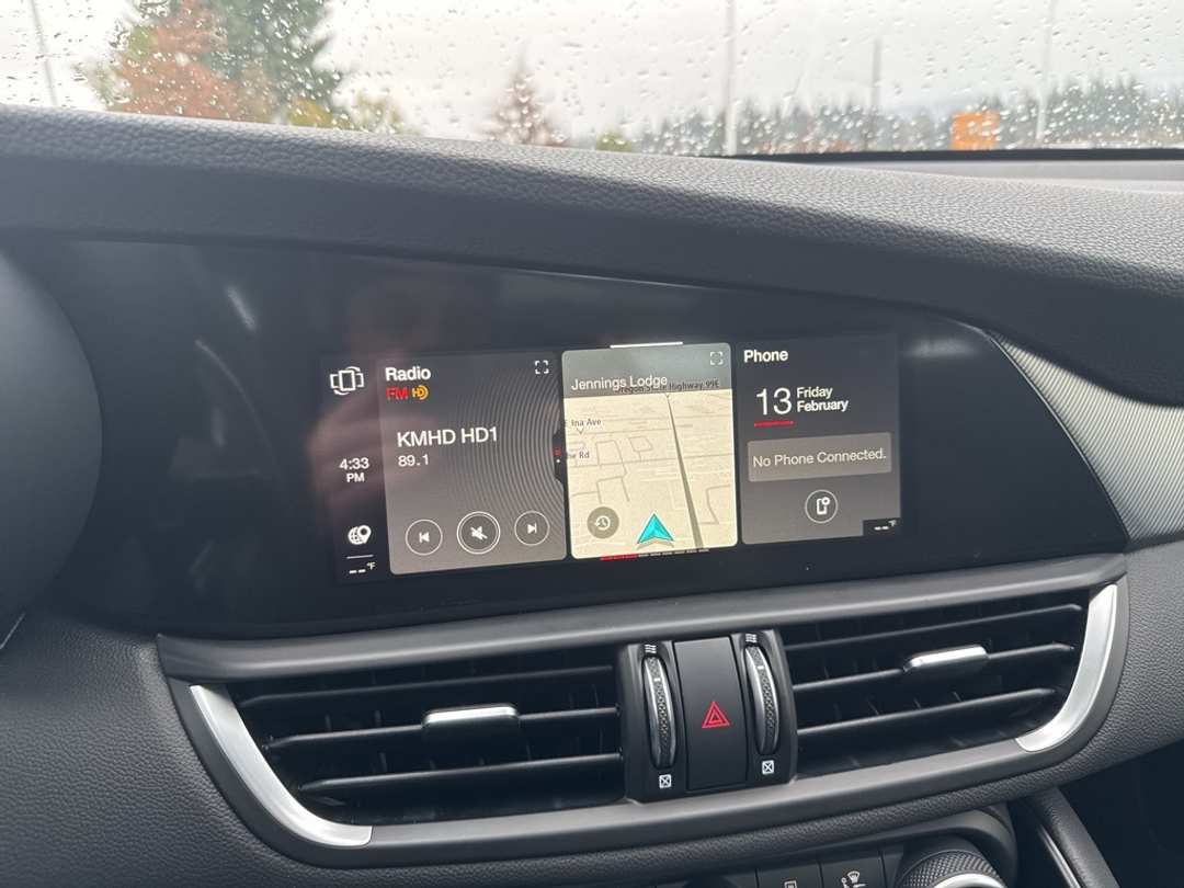 2026 Alfa Romeo Giulia Base - Image 21