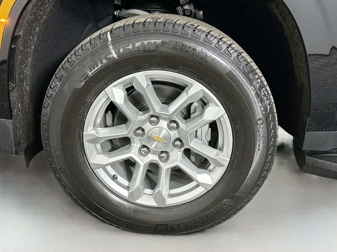 2026 Chevrolet Tahoe LS - Image 31