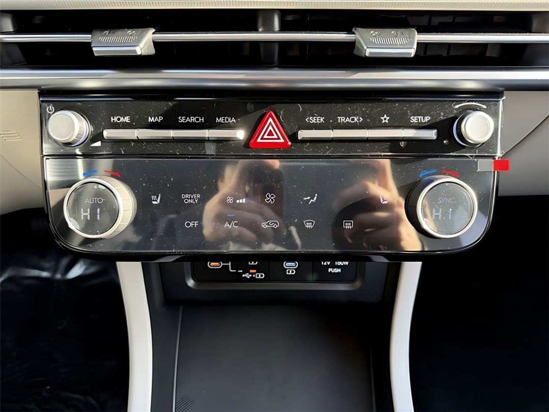 2026 Hyundai Tucson SEL - Image 22