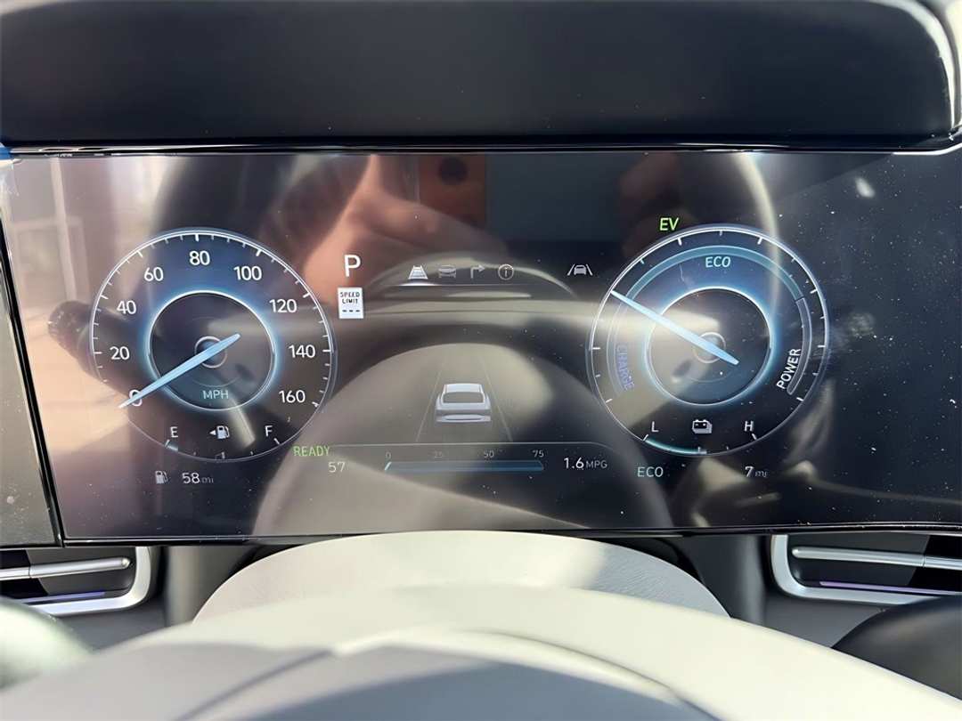 2026 Hyundai Elantra SEL Sport - Image 18