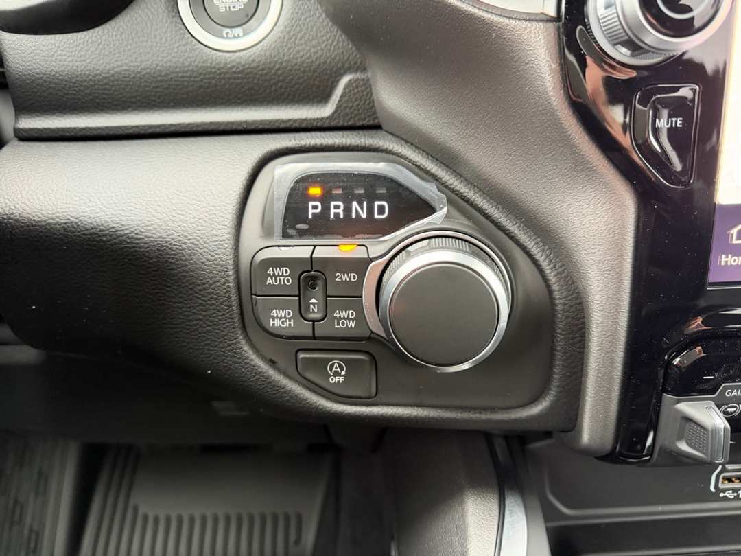 2026 Ram 1500 Big Horn/Lone Star - Image 25