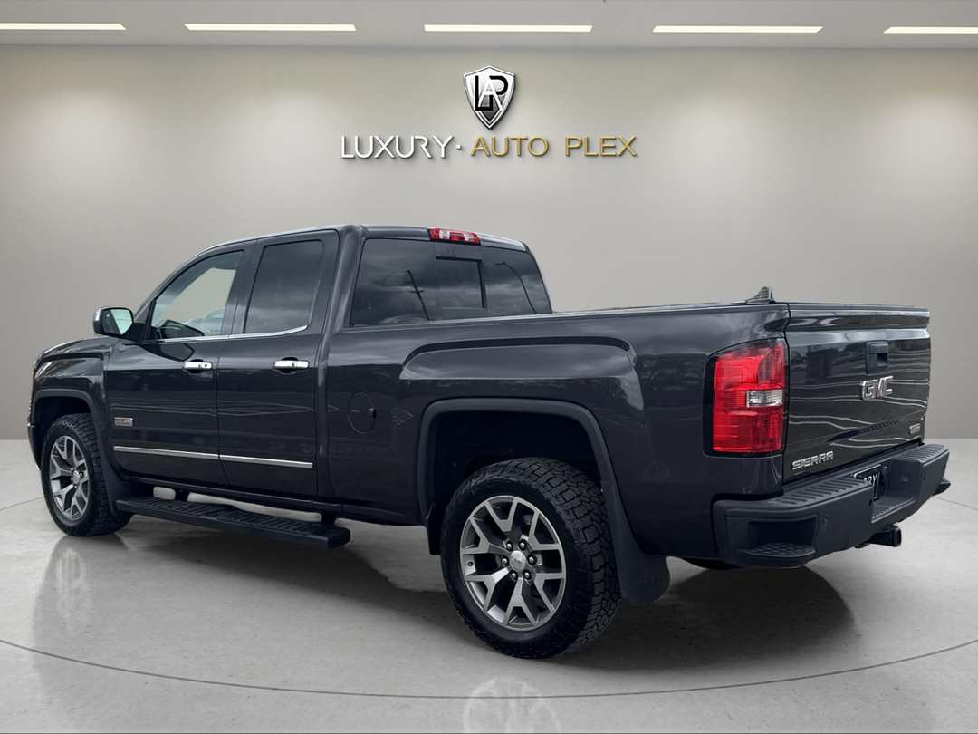2015 GMC Sierra 1500 Double SLT 6 1/2 FT TERRAIN PKG LOW 48,000 MILES - Image 3