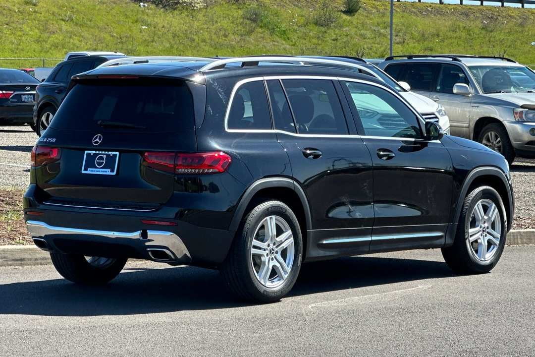 2020 Mercedes-Benz GLB GLB 250 - Image 3