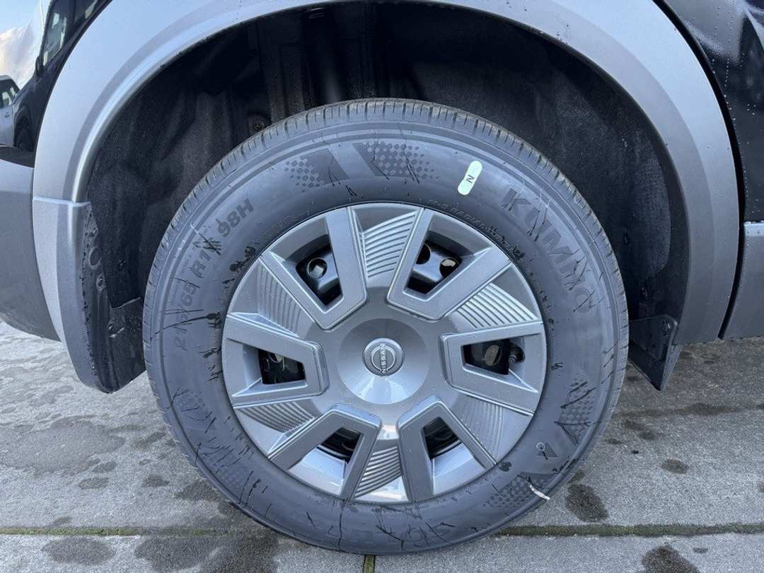 2026 Nissan Kicks S - Image 9