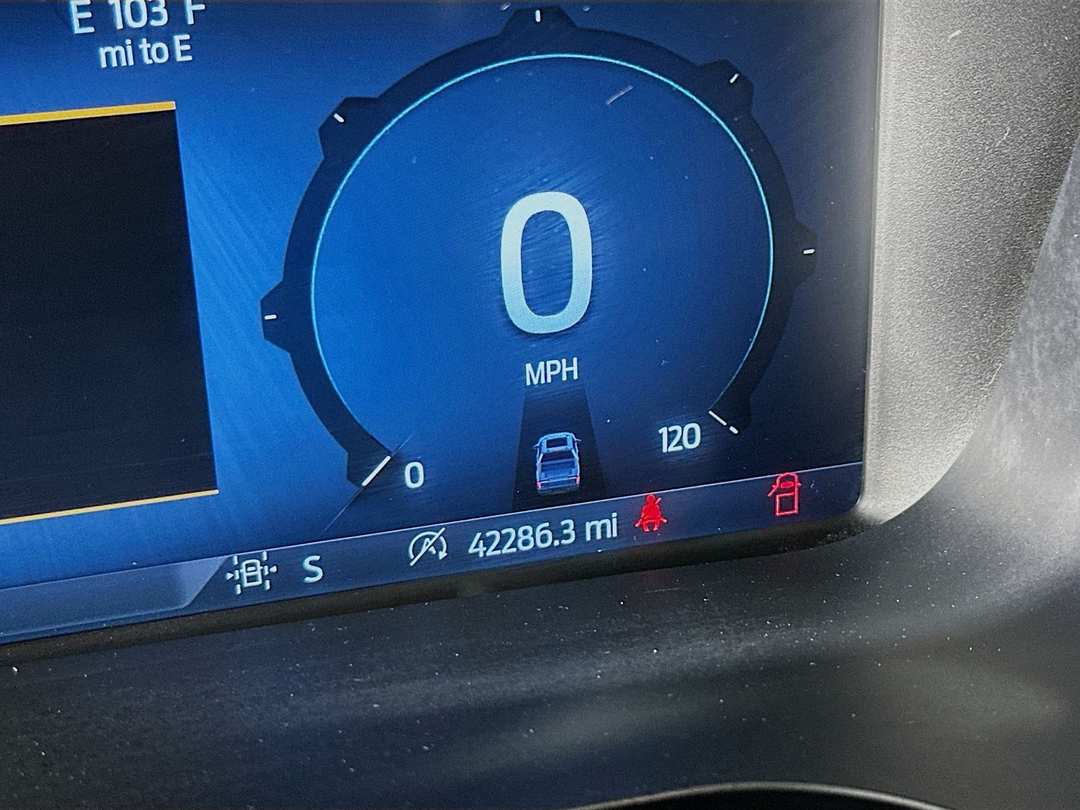 2024 Ford F-150 XLT - Image 13