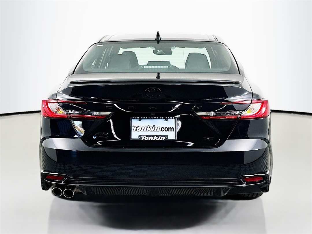 2026 Toyota Camry SE Nightshade - Image 6