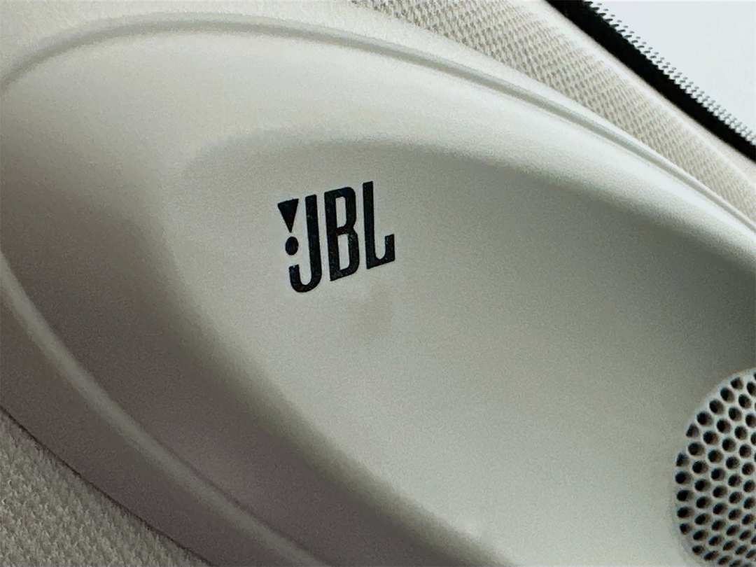 2026 Toyota Highlander Platinum - Image 19