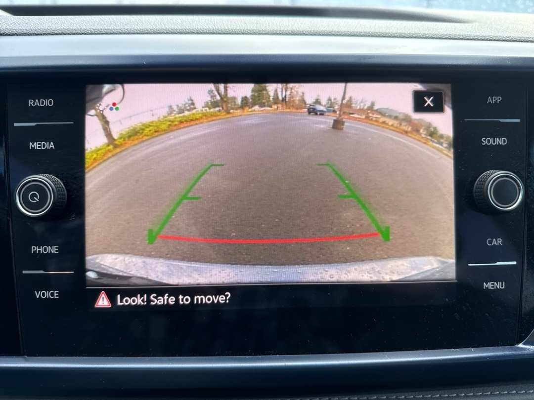 2024 Volkswagen Taos 1.5T SE - Image 39