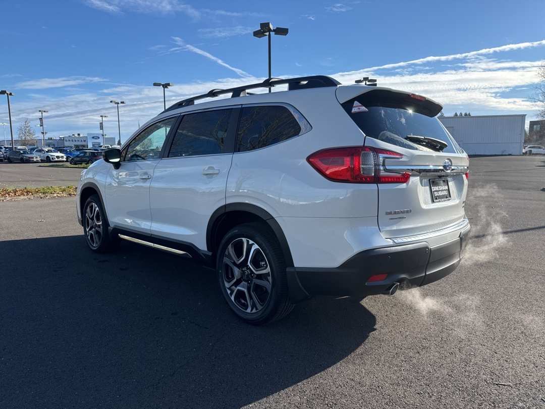 2026 Subaru Ascent Limited - Image 5