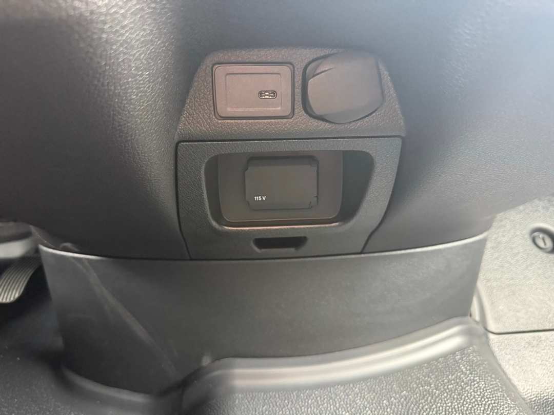 2026 Mercedes-Benz Sprinter 2500 Passenger 144 WB - Image 36