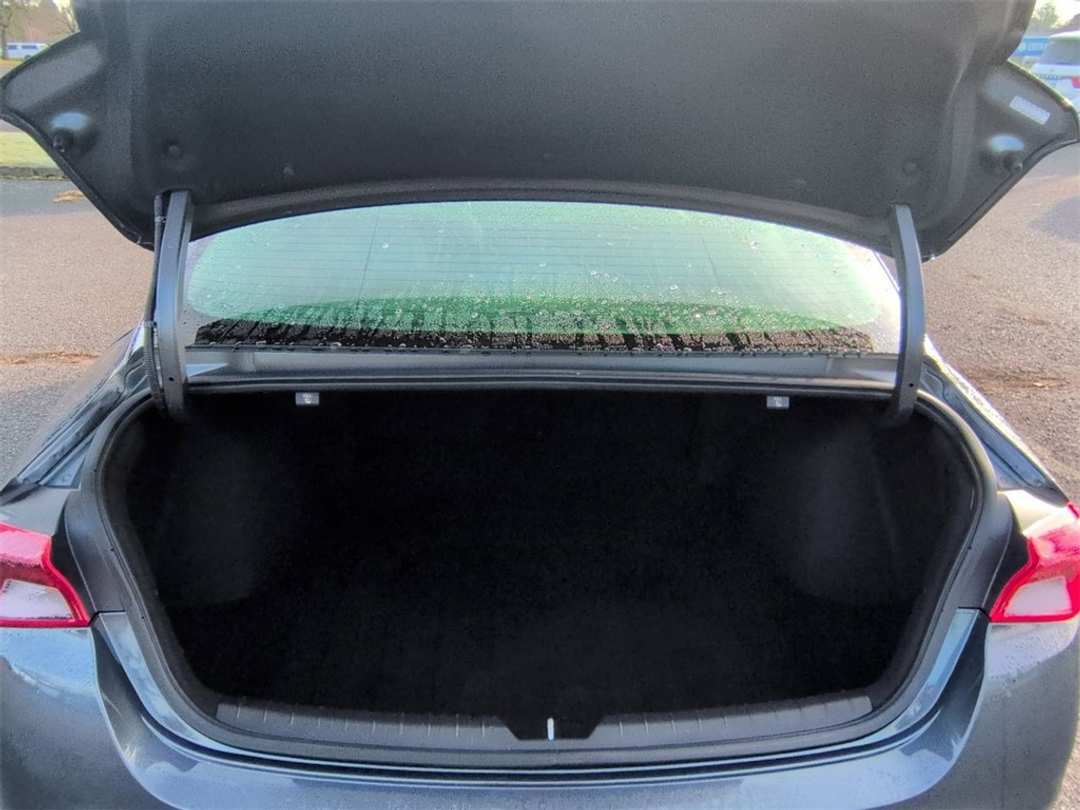 2021 Kia K5 EX - Image 27