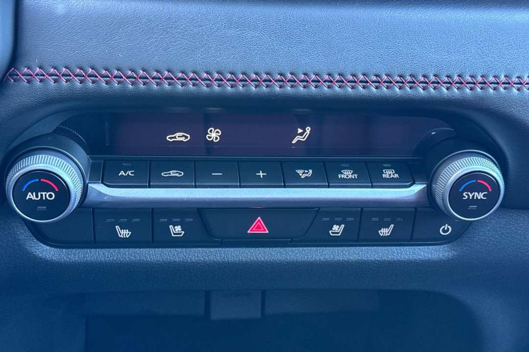 2026 MAZDA Cx-50 Premium - Image 20