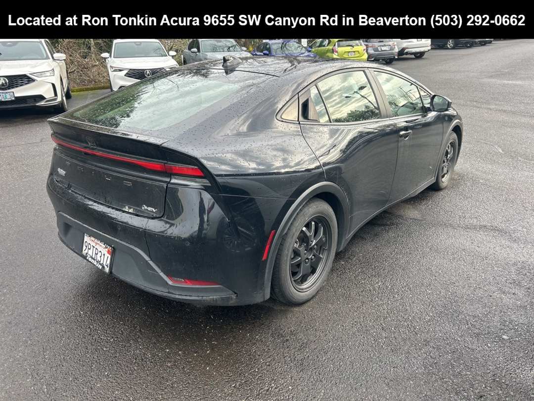 2024 Toyota Prius LE - Image 3