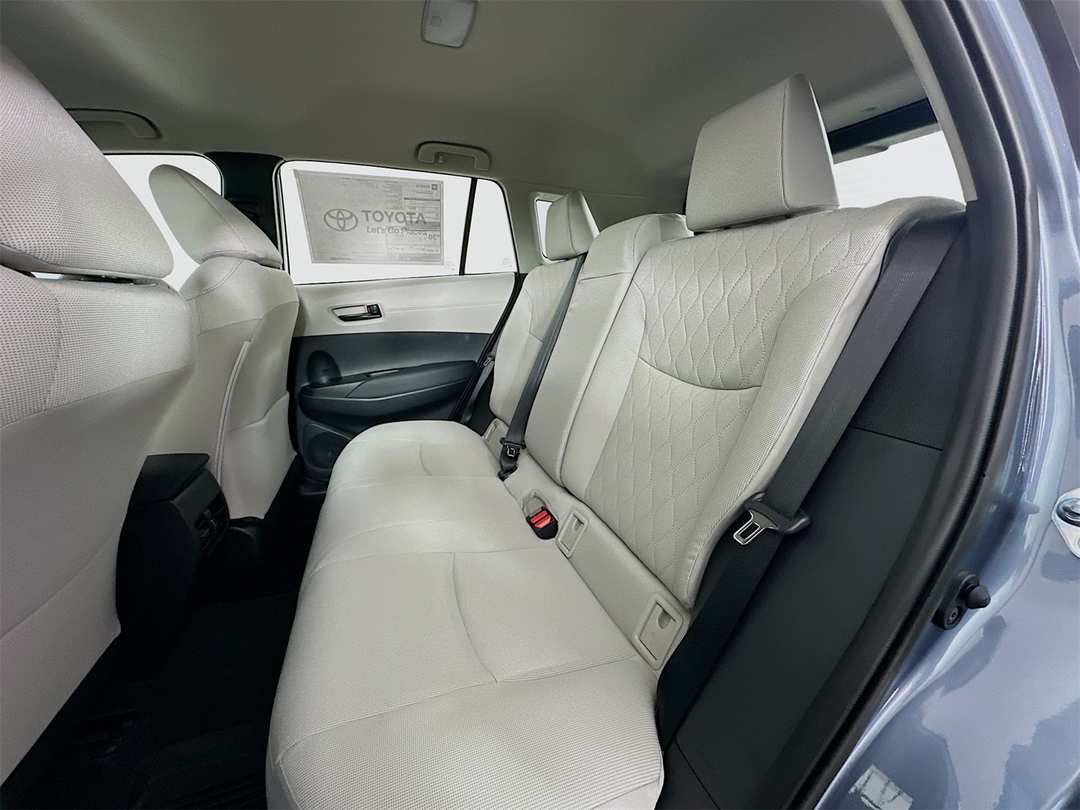 2026 Toyota Corolla Cross L - Image 23