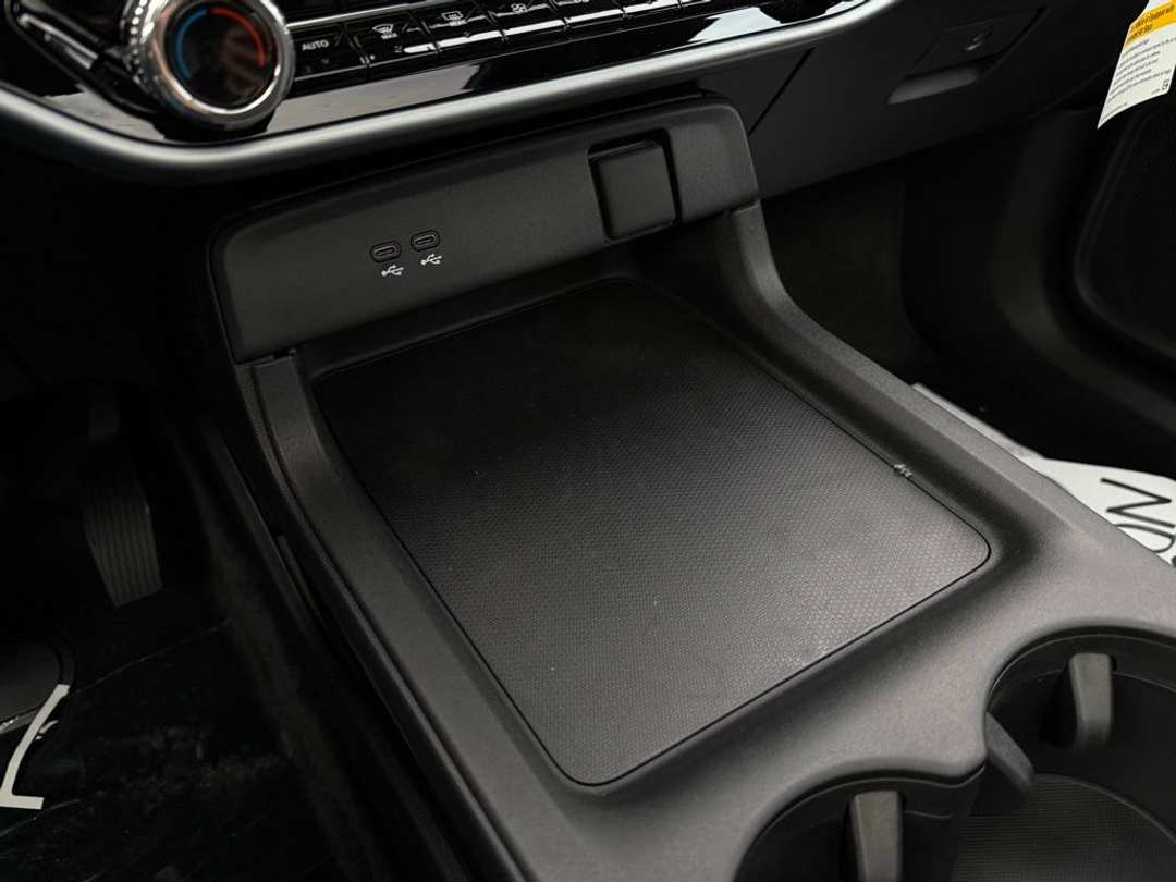 2026 Honda Prologue Touring - Image 26